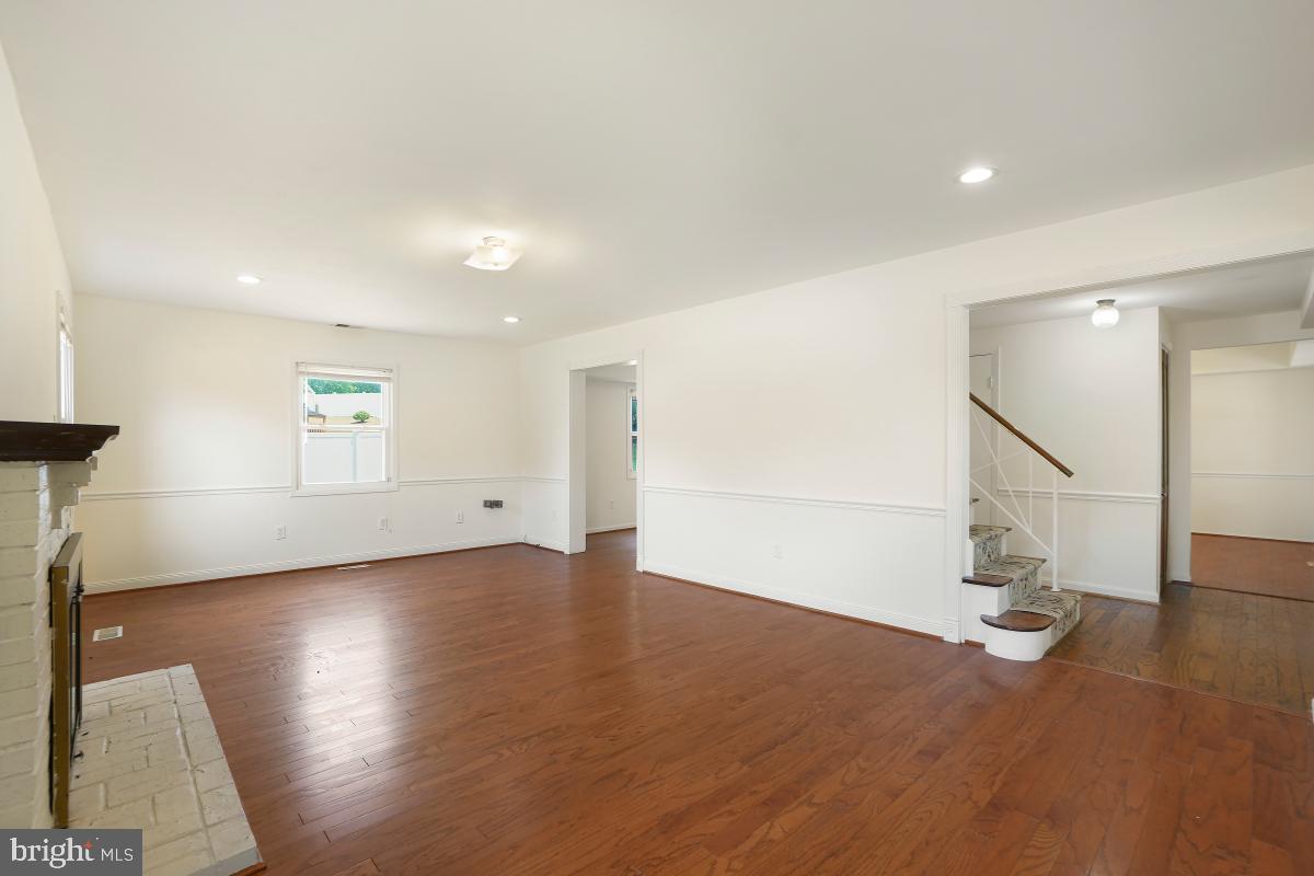 1108 Port Echo Ln Property Photo 6