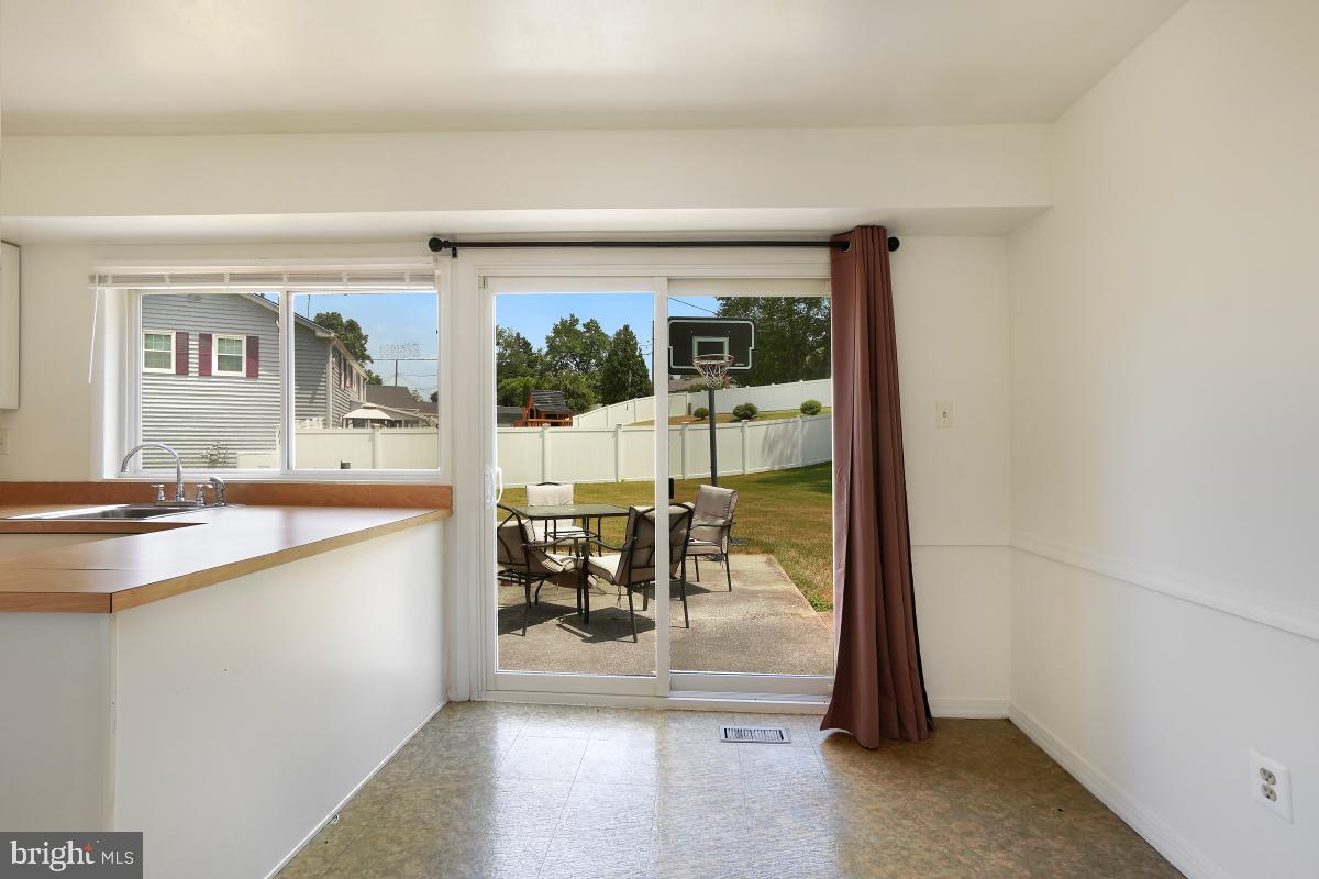 1108 Port Echo Ln Property Photo 14