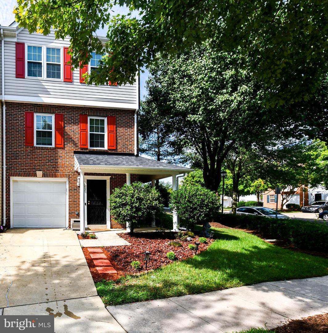 1401 DEEP GORGE CT Property Photo 1