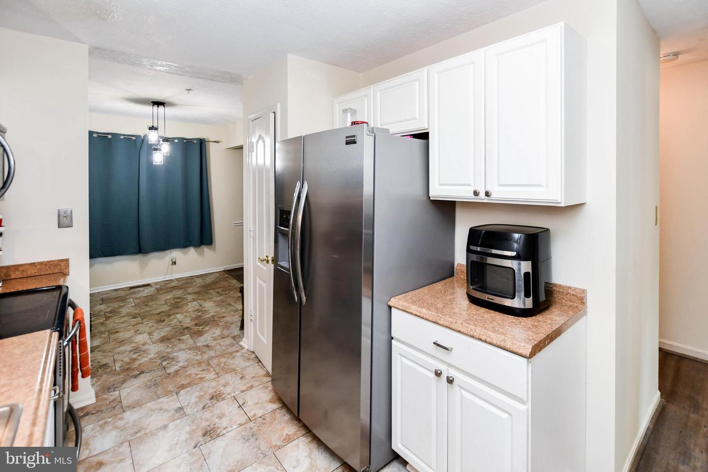 1401 Deep Gorge Ct Property Photo 8