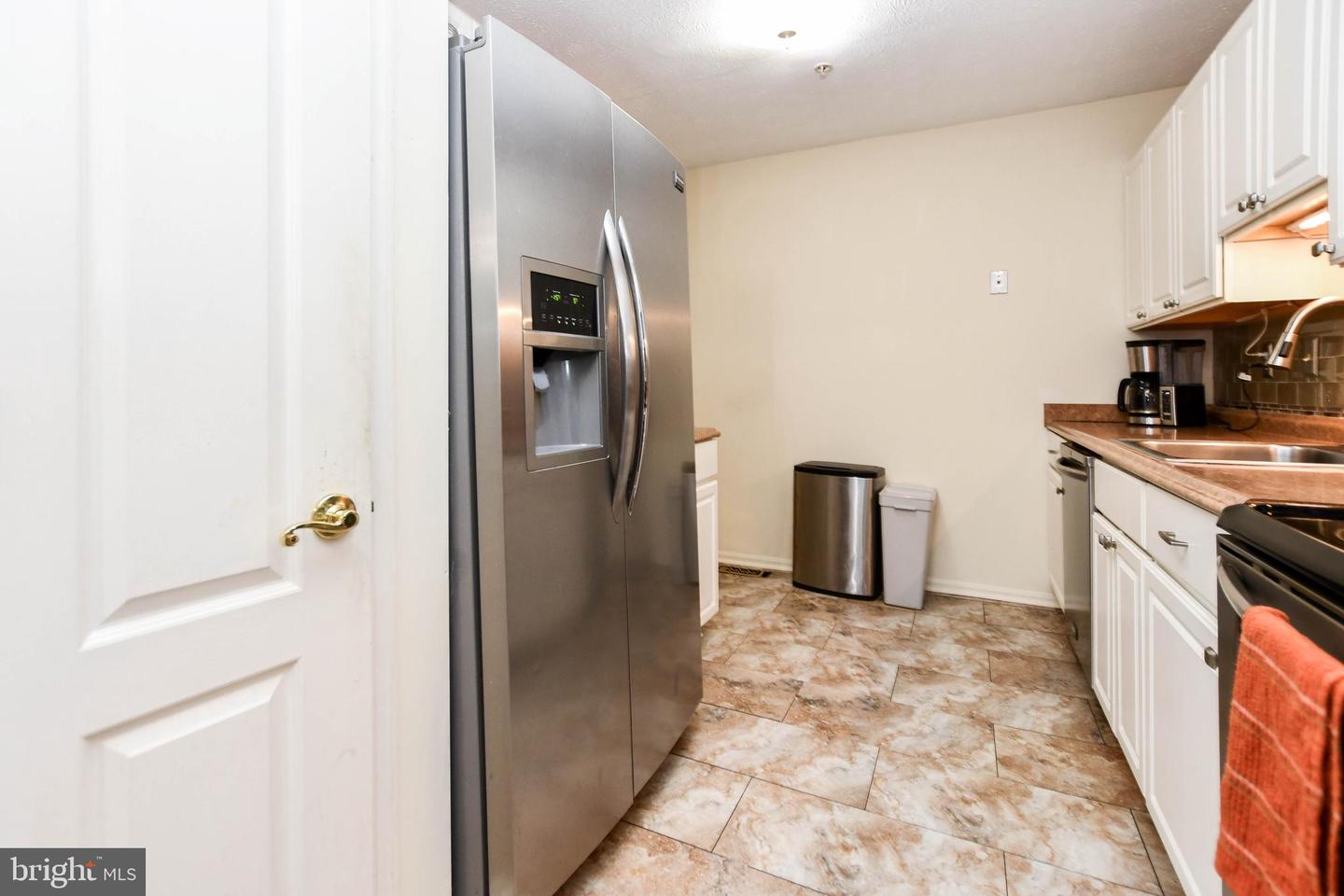 1401 Deep Gorge Ct Property Photo 11