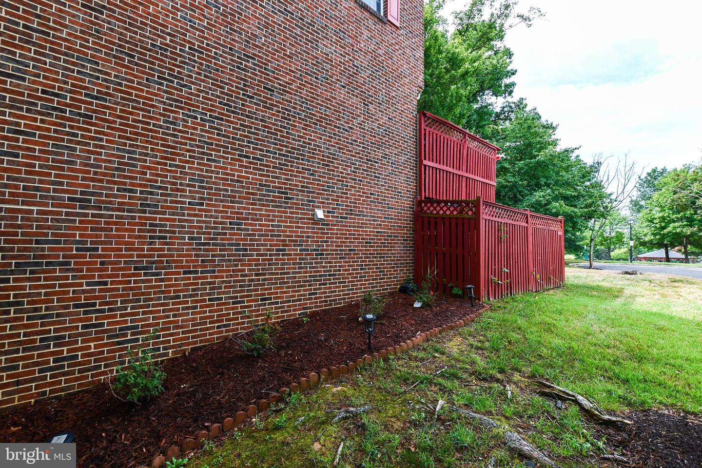 1401 Deep Gorge Ct Property Photo 25