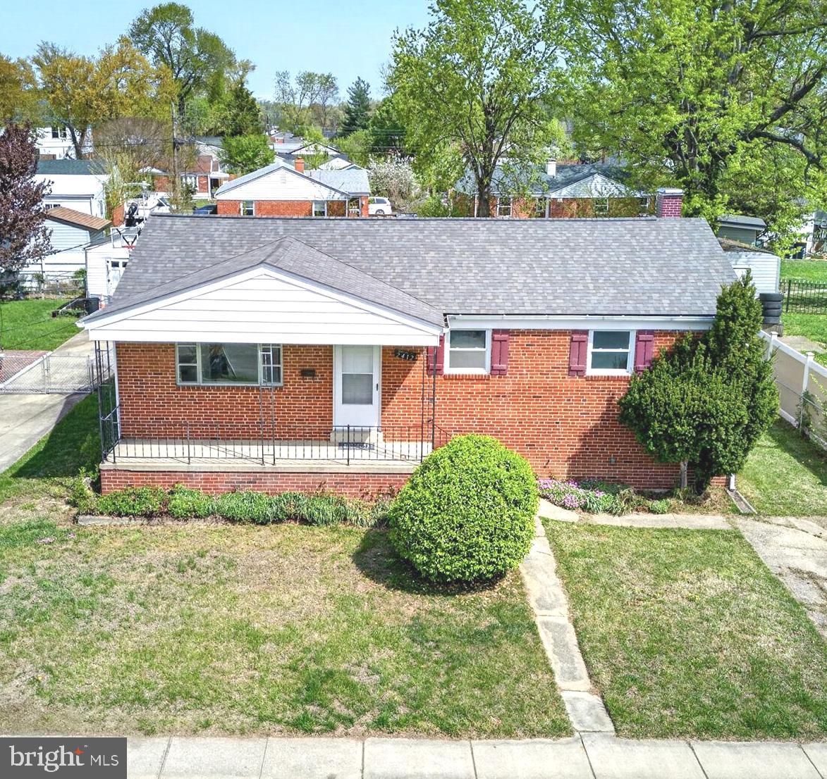 2412 FORDHAM ST