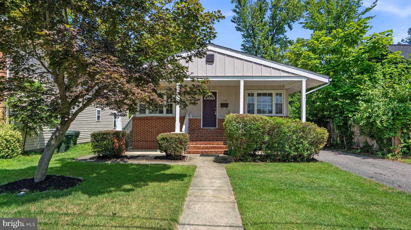 5104 ROANOKE PL