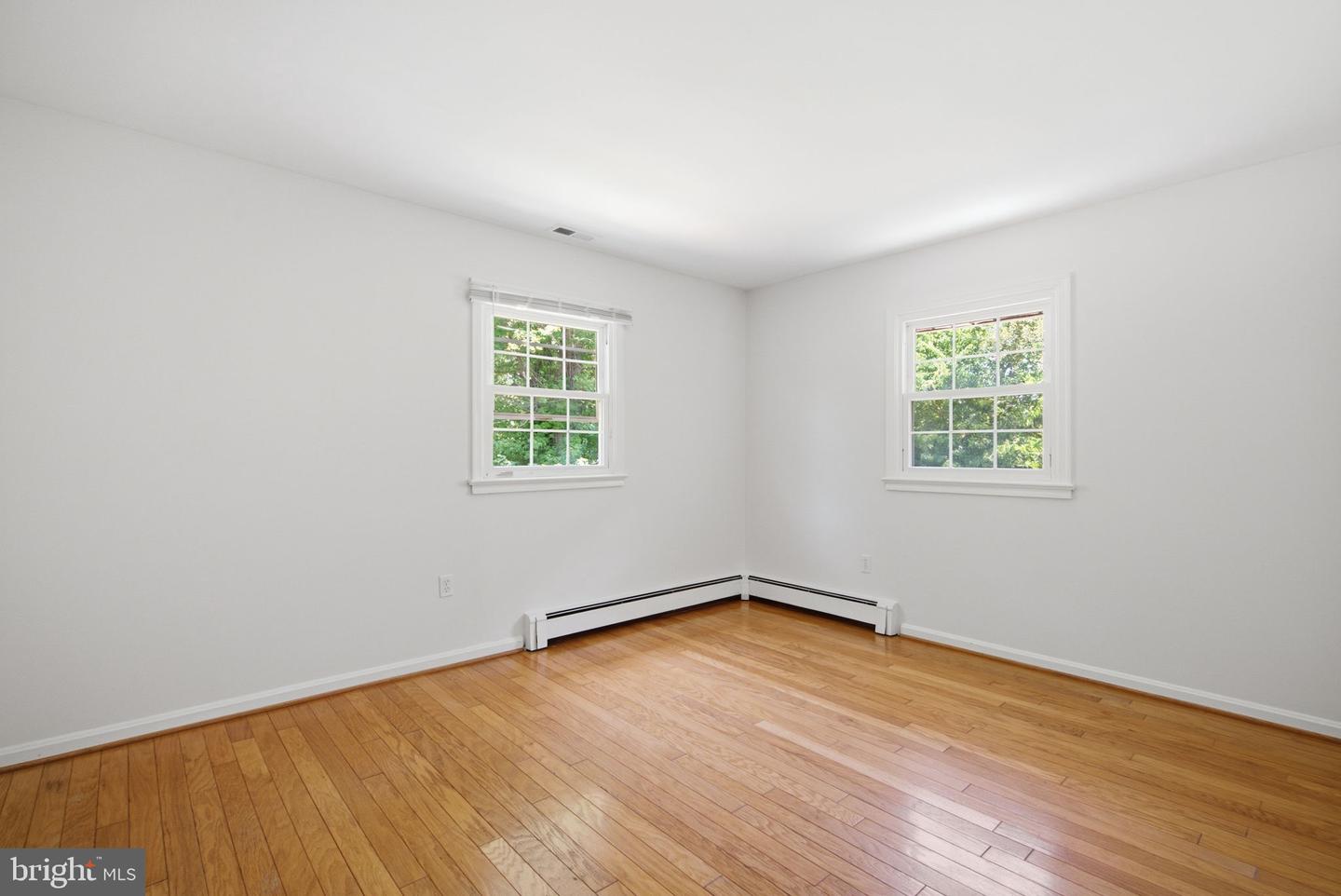 5104 Roanoke Pl Property Photo 11