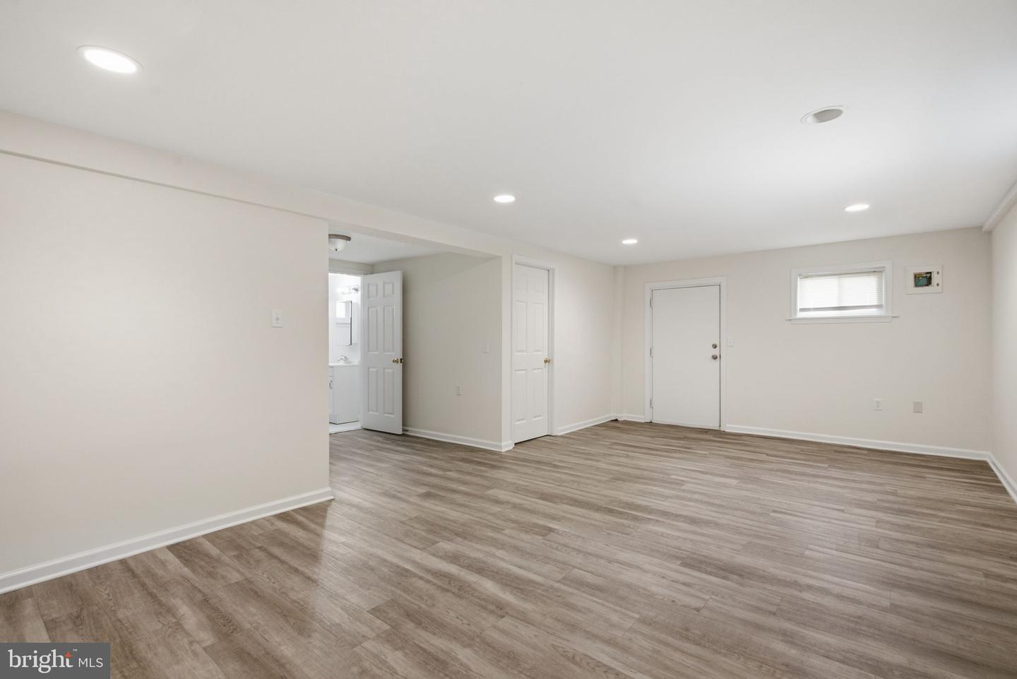 5104 Roanoke Pl Property Photo 16