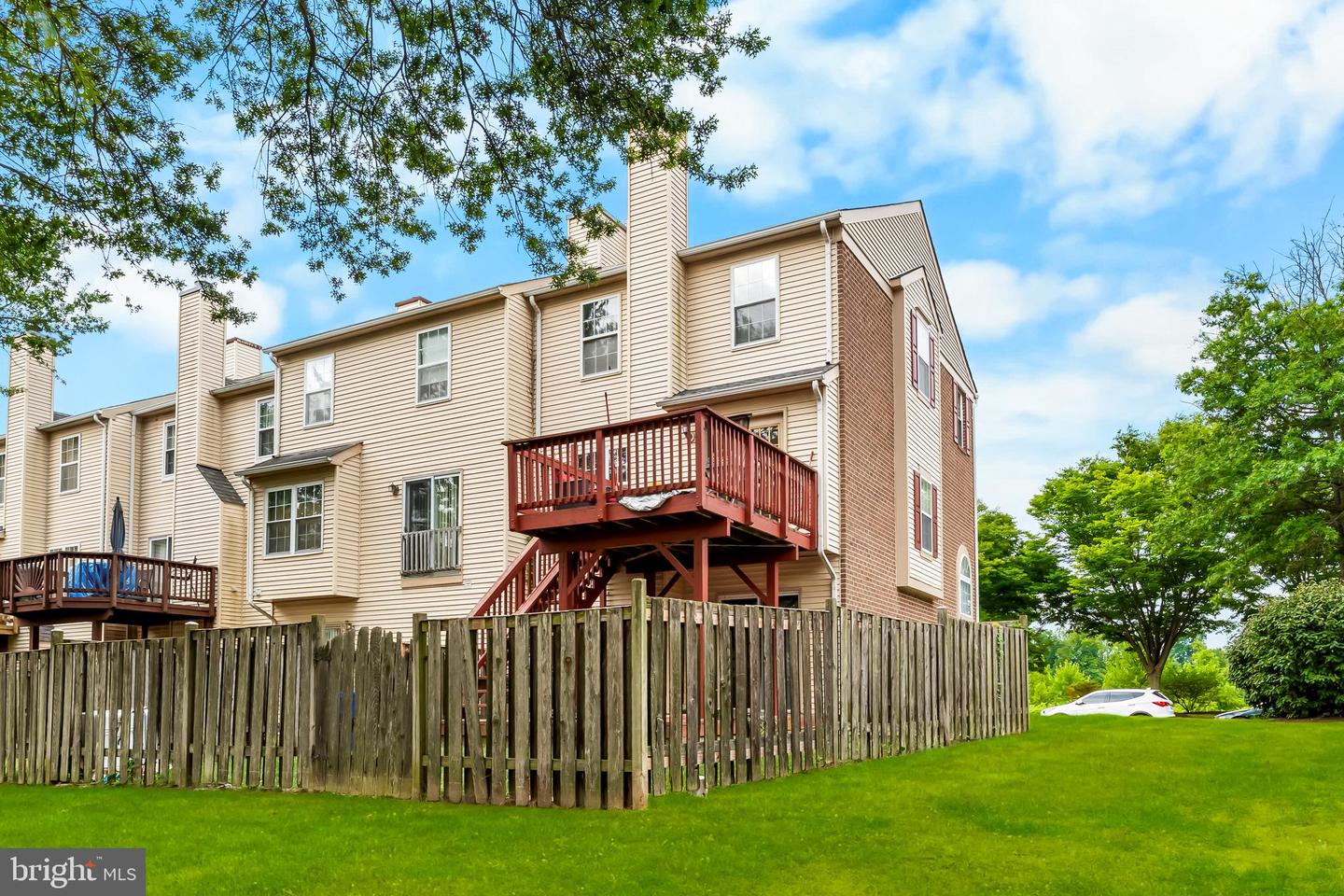 16012 Edgeview Ter Property Photo 5