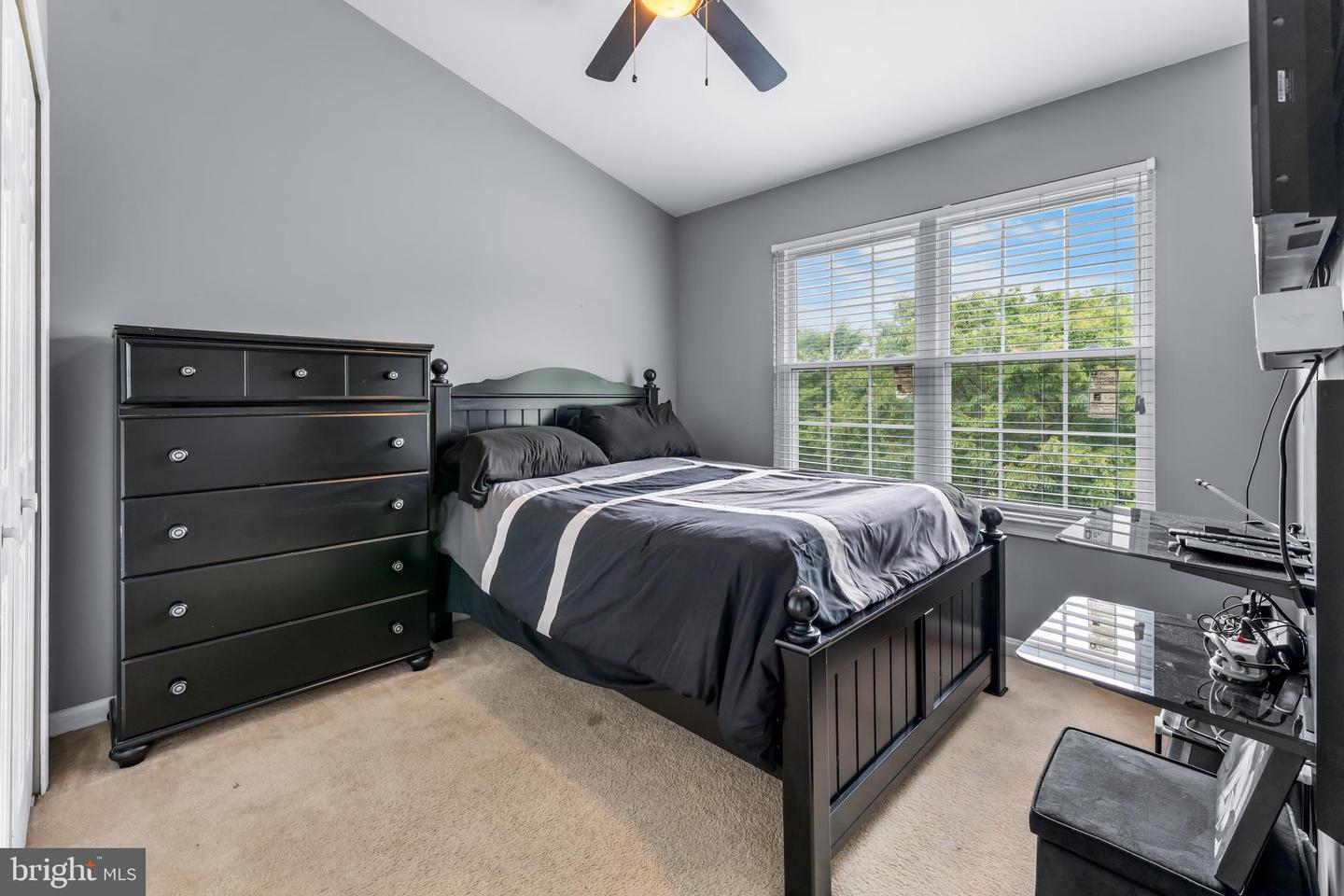 16012 Edgeview Ter Property Photo 20