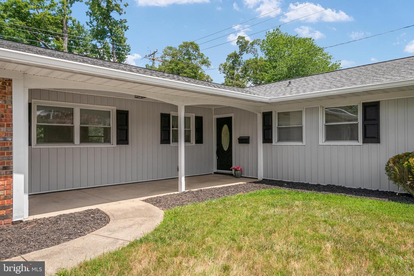 12508 Millstream Dr Property Photo 4