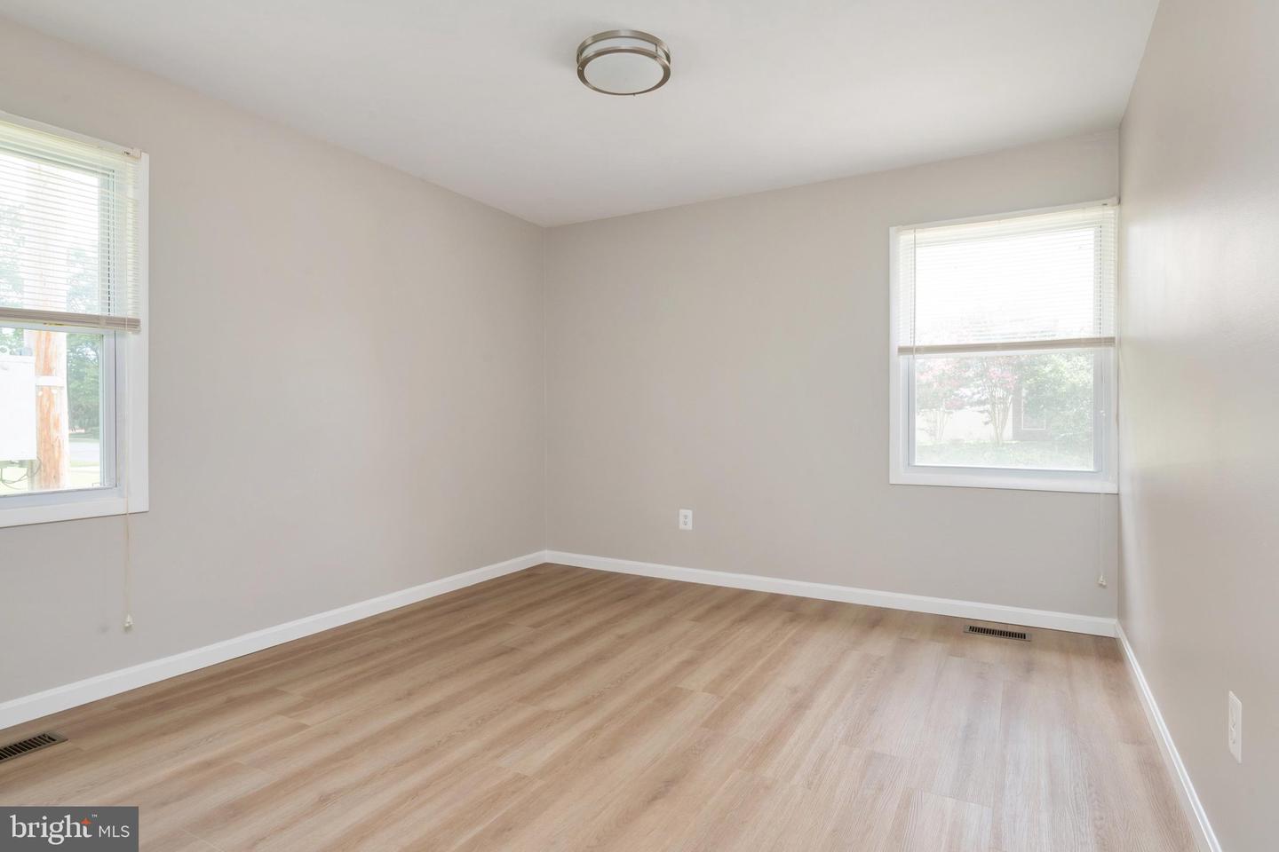12508 Millstream Dr Property Photo 33