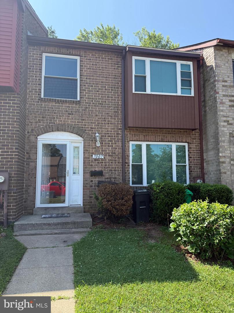 7007 Cipriano Woods Ct Property Photo 1