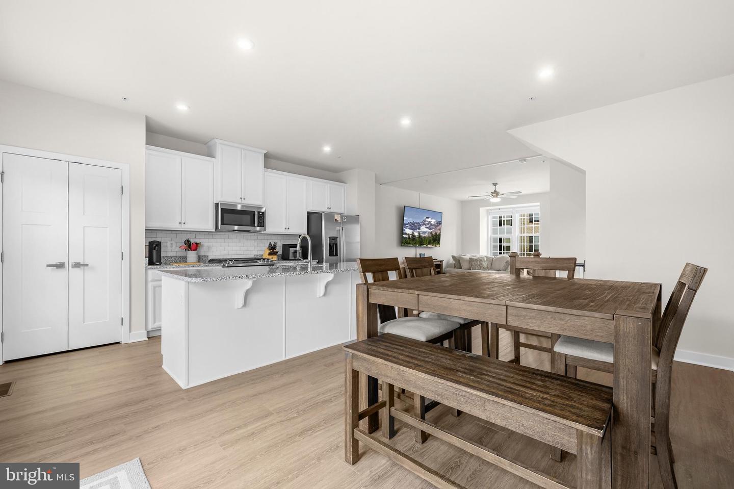 16515 Caribbean Way Property Photo 16