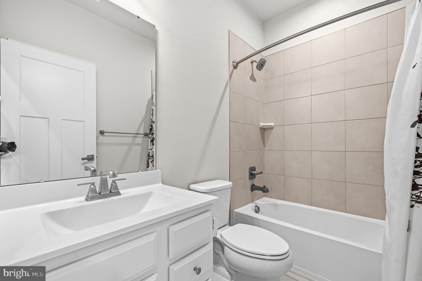 16515 Caribbean Way Property Photo 25