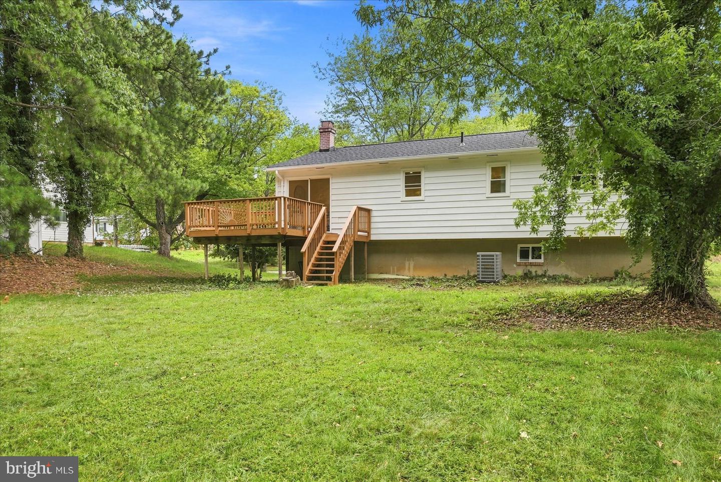 9309 Cross Bow Rd Property Photo 50