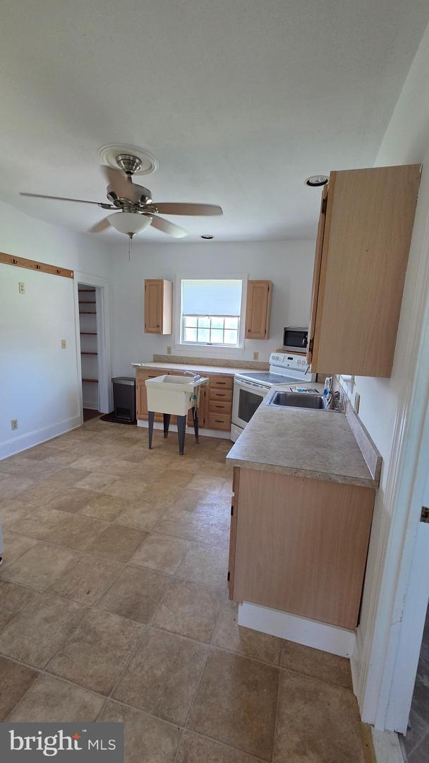 11601 Van Brady Rd Property Photo 22
