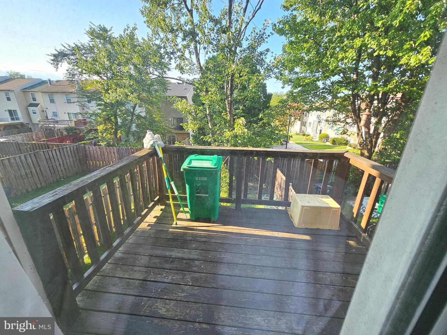 10736 Castleton Way Property Photo 6