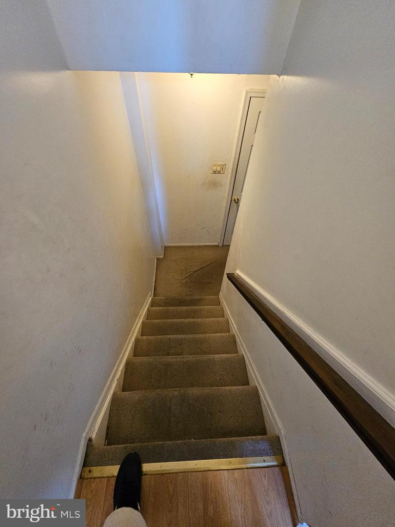 10736 Castleton Way Property Photo 14