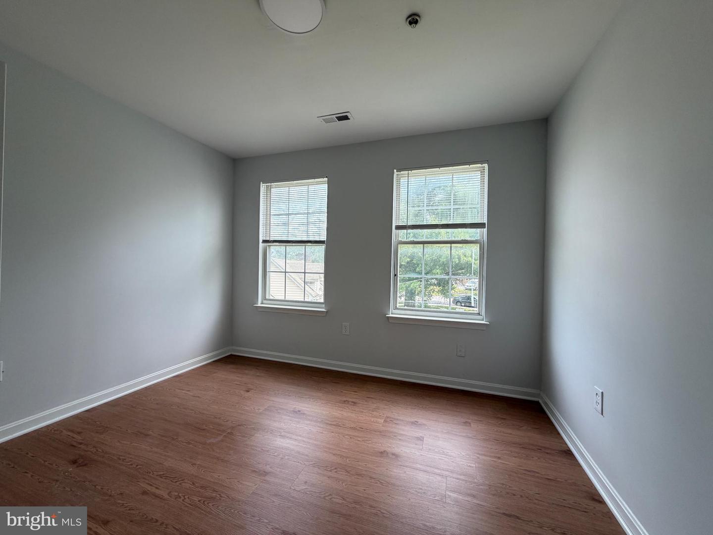5302 76th Property Photo 29