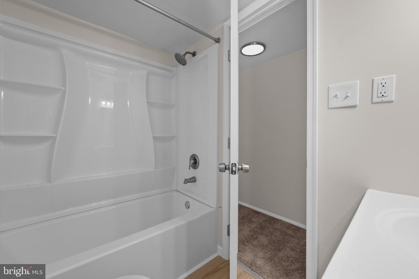 7983 Riggs Rd #6 Property Photo 14