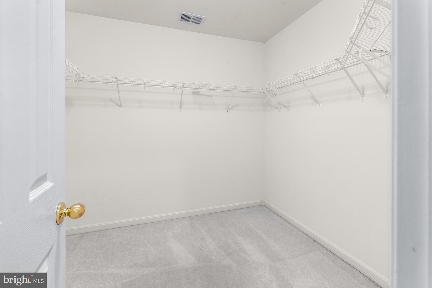 13602 Hotomtot Dr Property Photo 28