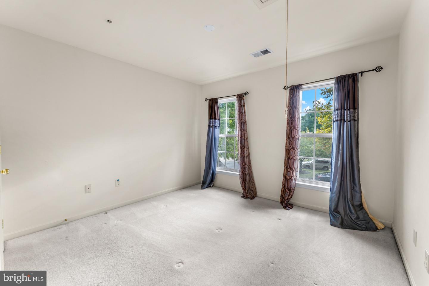 13602 Hotomtot Dr Property Photo 36