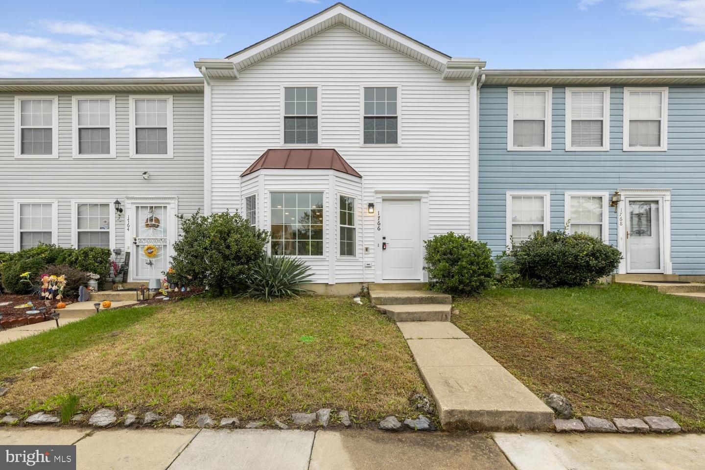 1766 Tulip Ave Property Photo 2