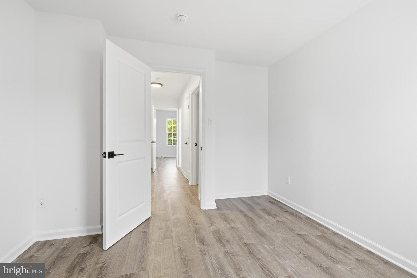 1766 Tulip Ave Property Photo 19