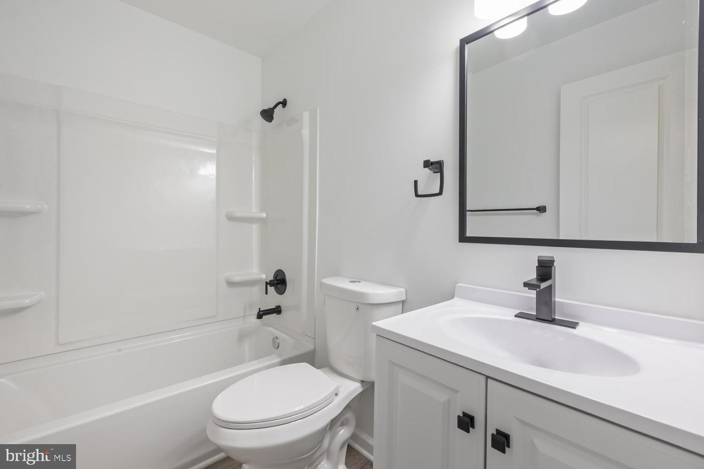 1766 Tulip Ave Property Photo 25