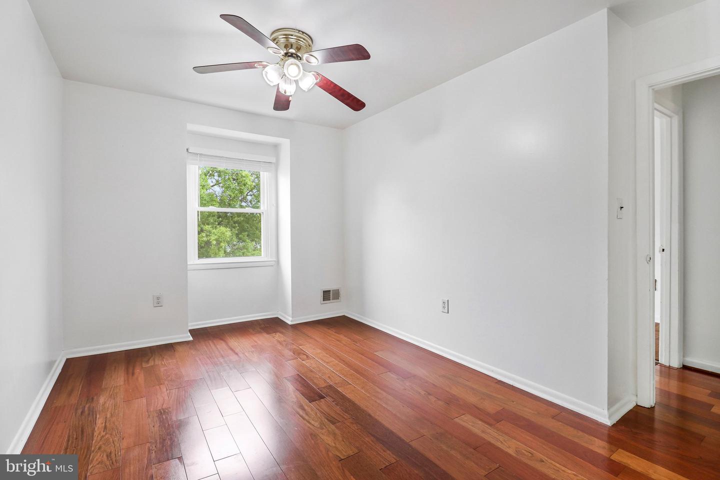 12958 Claxton Dr #3-f Property Photo 13
