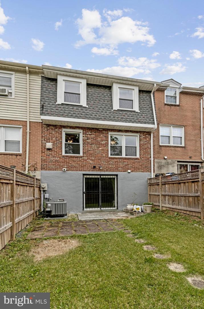 12958 Claxton Dr #3-f Property Photo 36