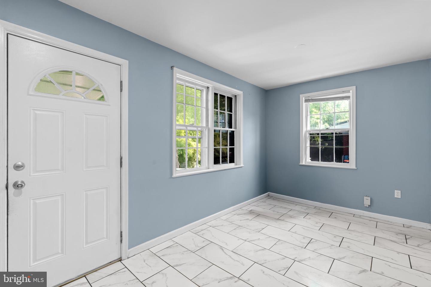 5709 Janice Ln Property Photo 13