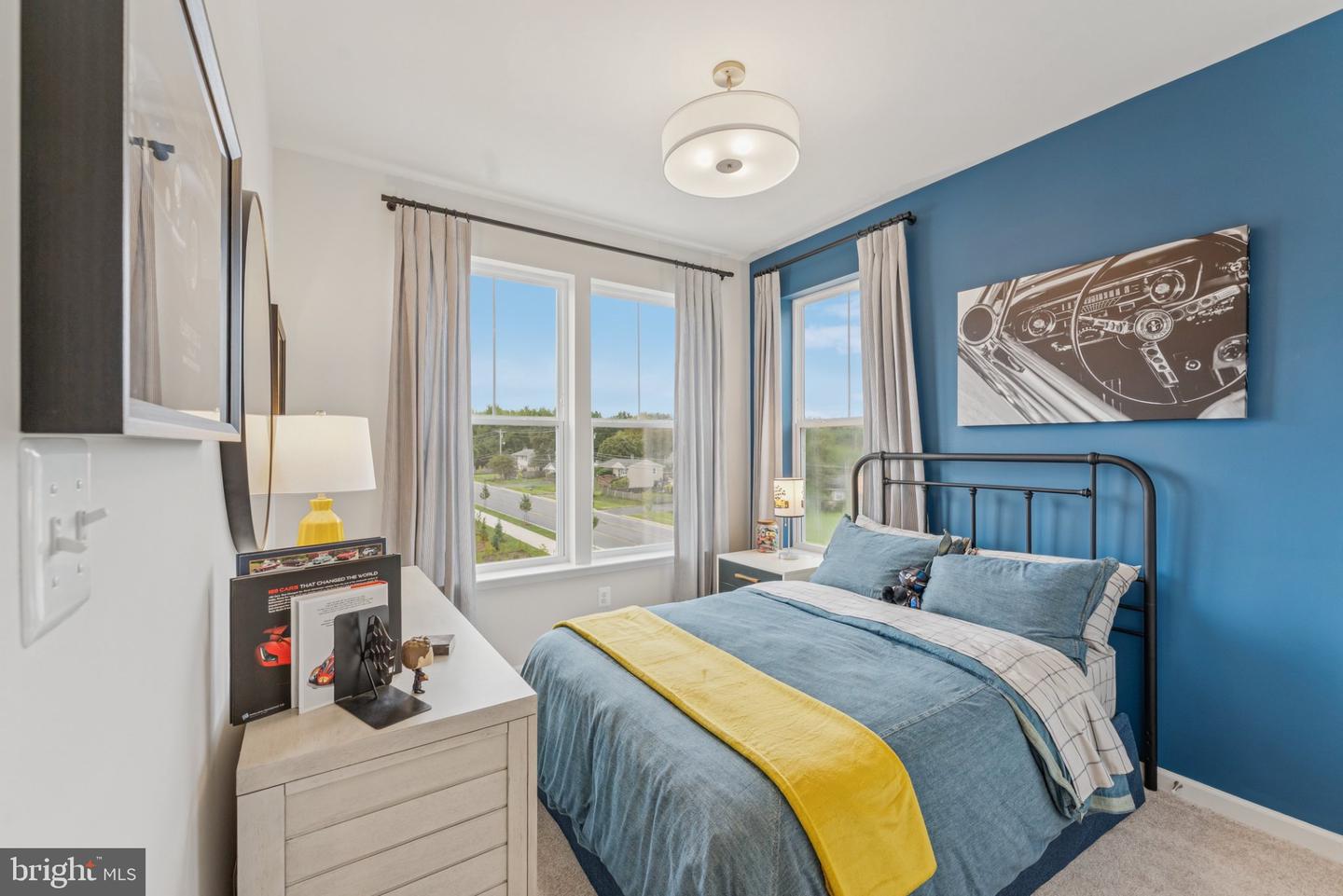14306 Bronte St Property Photo 11