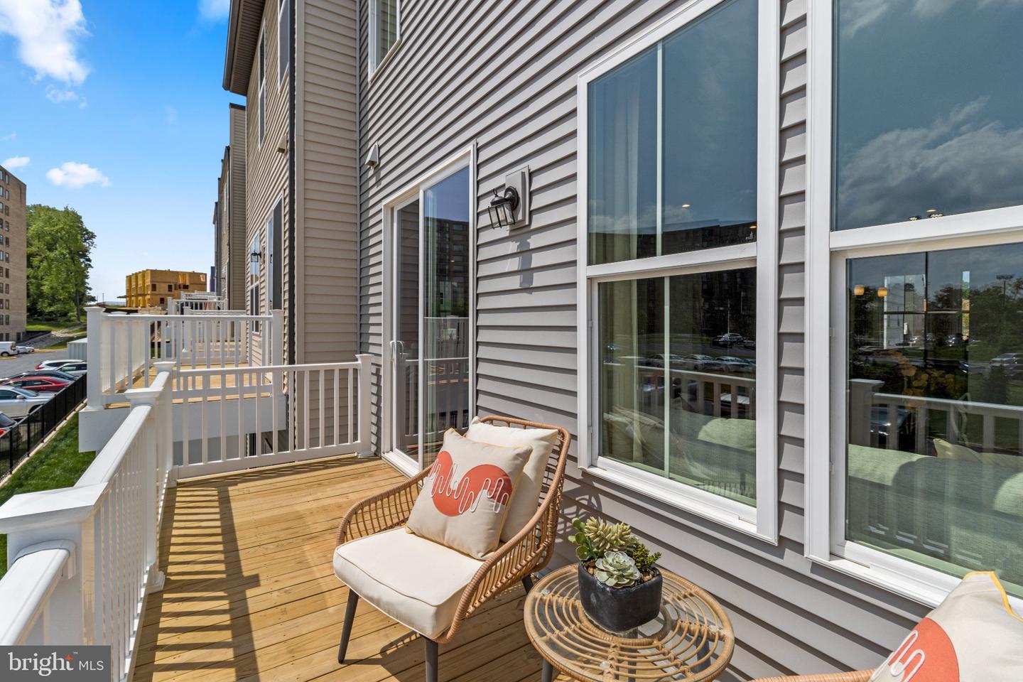 14306 Bronte St Property Photo 30