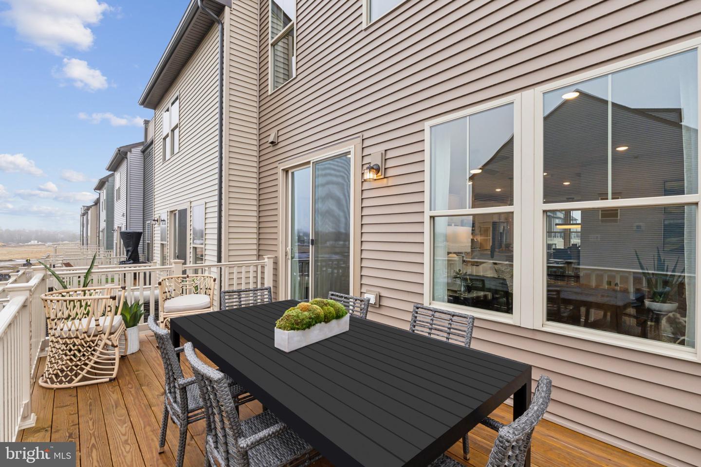 14306 Bronte St Property Photo 92