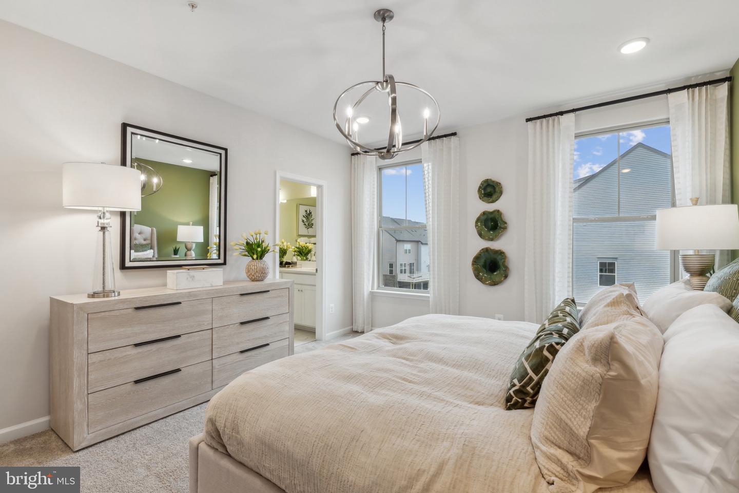 14306 Bronte St Property Photo 113