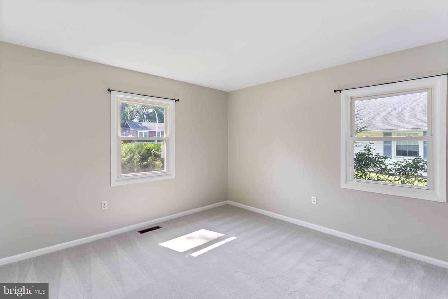 2914 Stonybrook Dr Property Photo 26