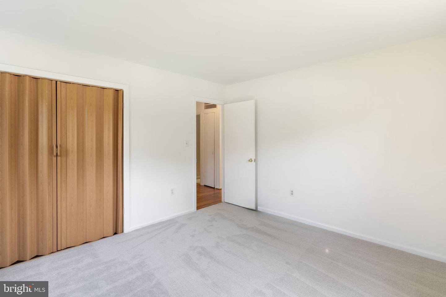 2914 Stonybrook Dr Property Photo 28