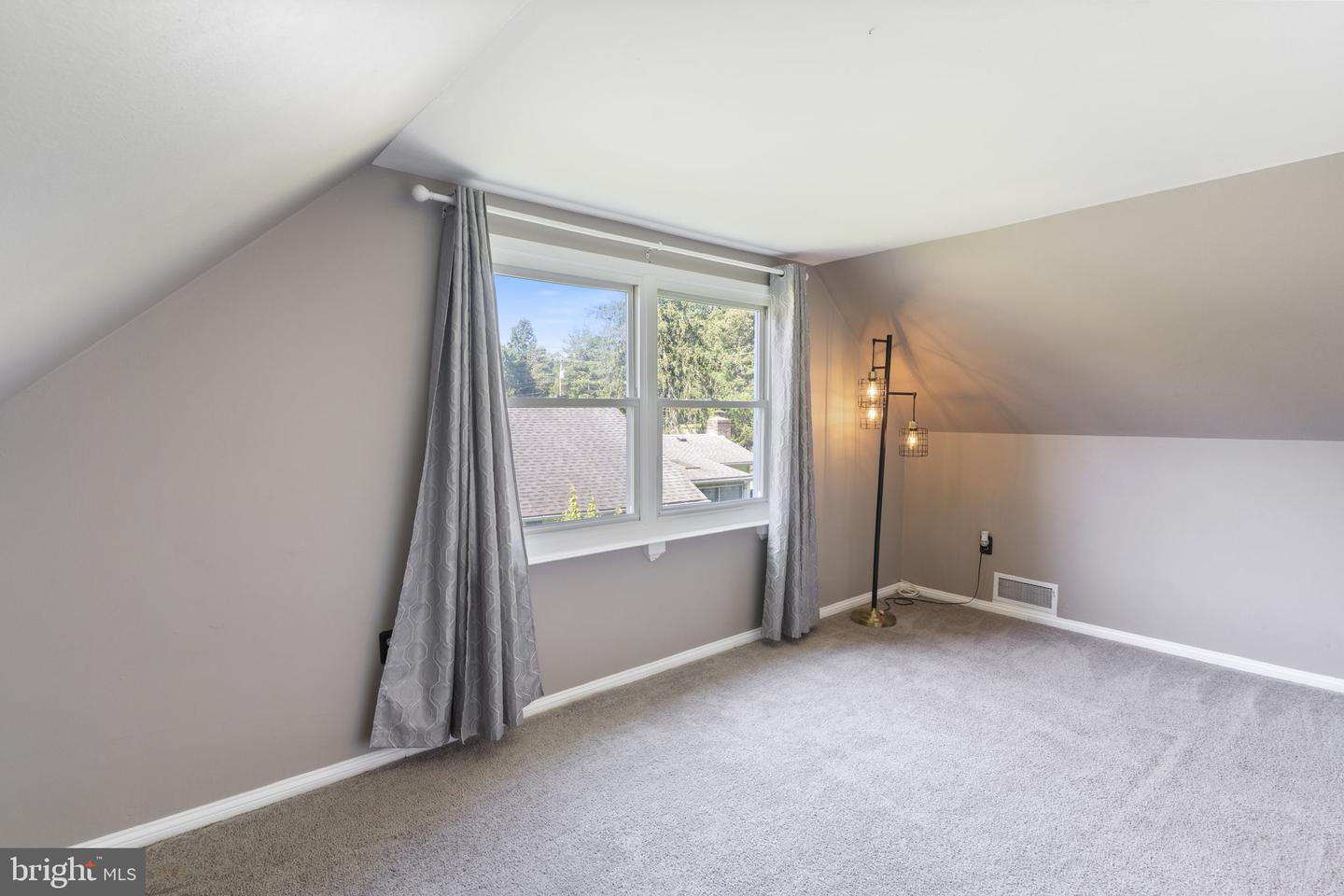 2914 Stonybrook Dr Property Photo 29