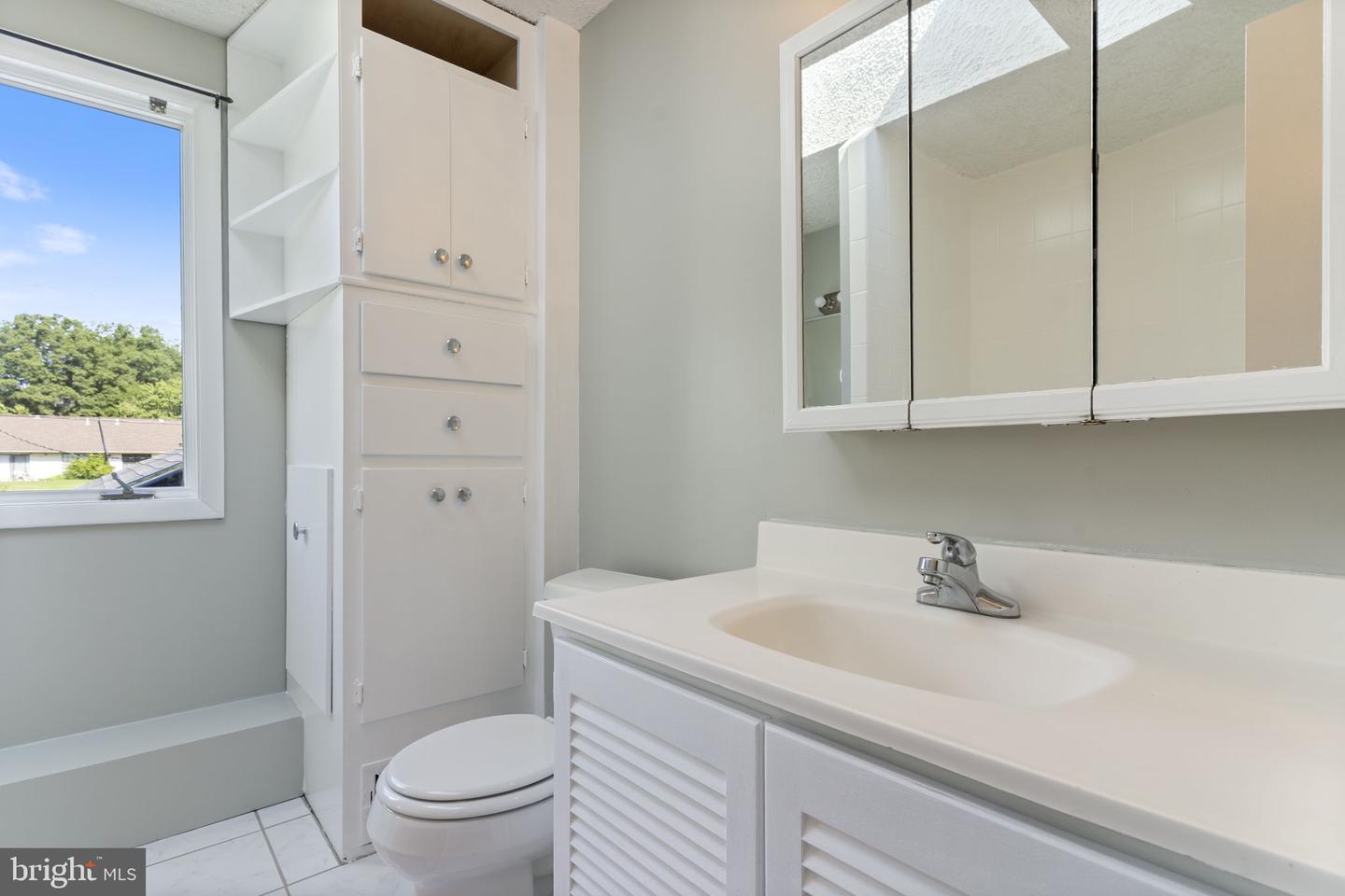 2914 Stonybrook Dr Property Photo 31