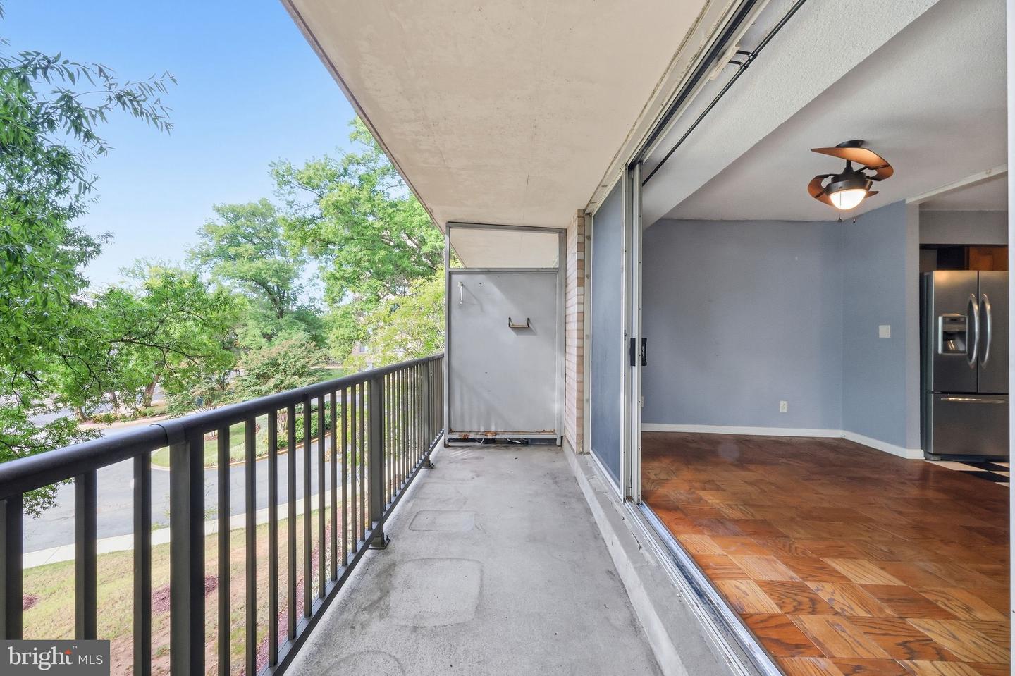 4410 Oglethorpe St #309 Property Photo 4