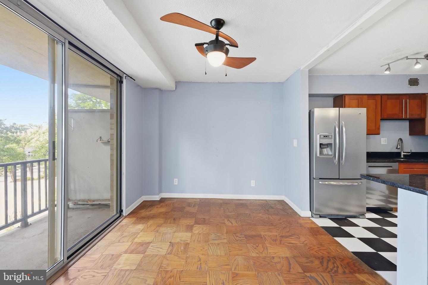 4410 Oglethorpe St #309 Property Photo 12