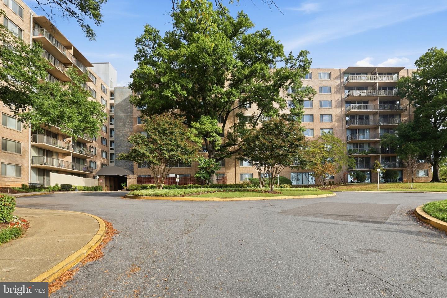 4410 Oglethorpe St #309 Property Photo 27
