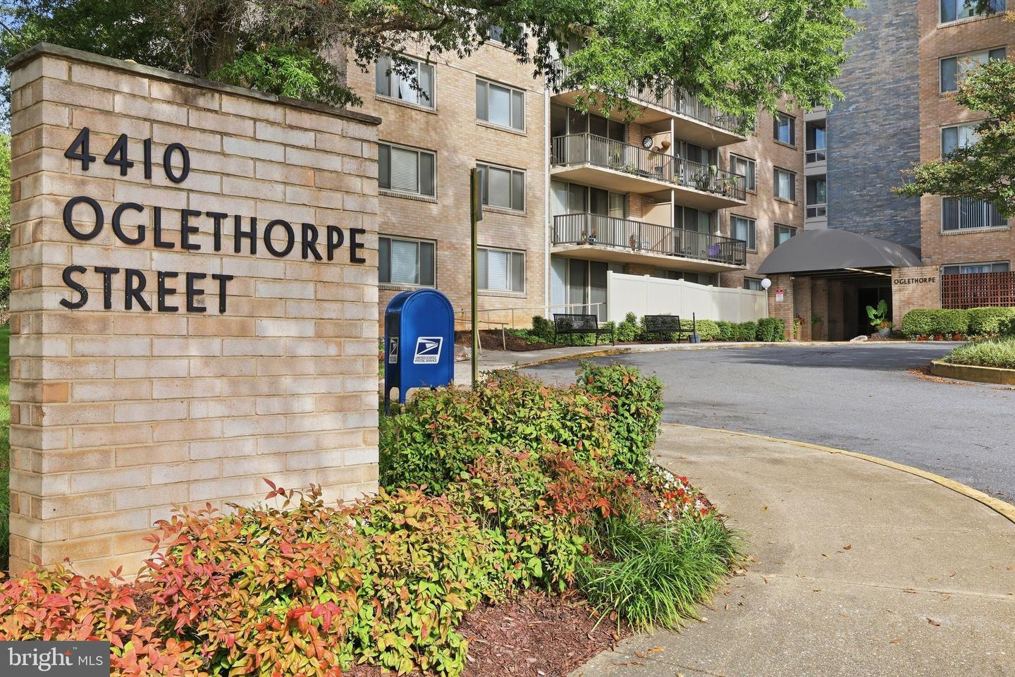 4410 Oglethorpe St #309 Property Photo 28