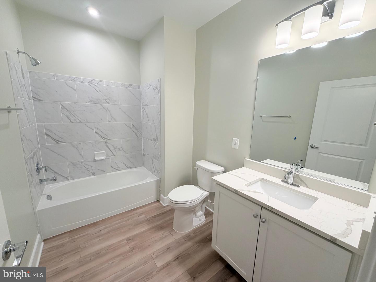 102 Saint Ives Pl #408 Property Photo 15
