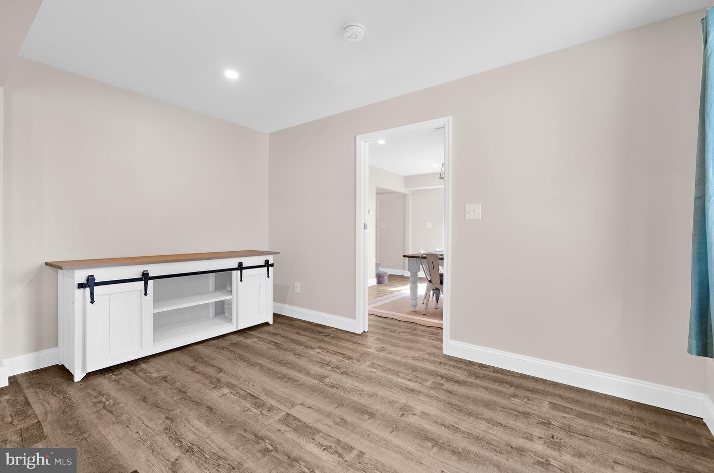 2710 Felter Ln Property Photo 13