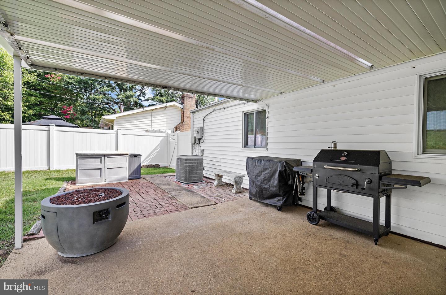 2710 Felter Ln Property Photo 49