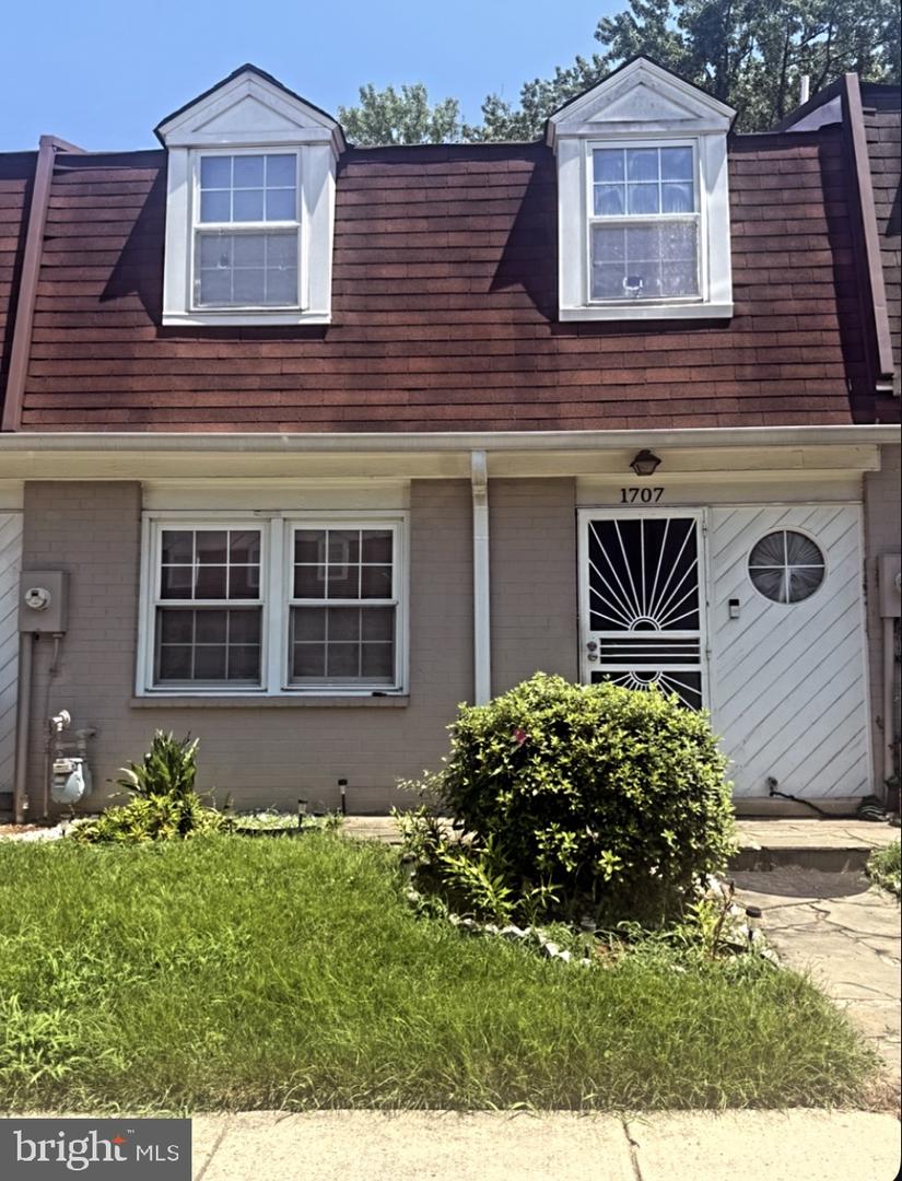 1707 Dutch Village Dr #m-393 Property Photo 1
