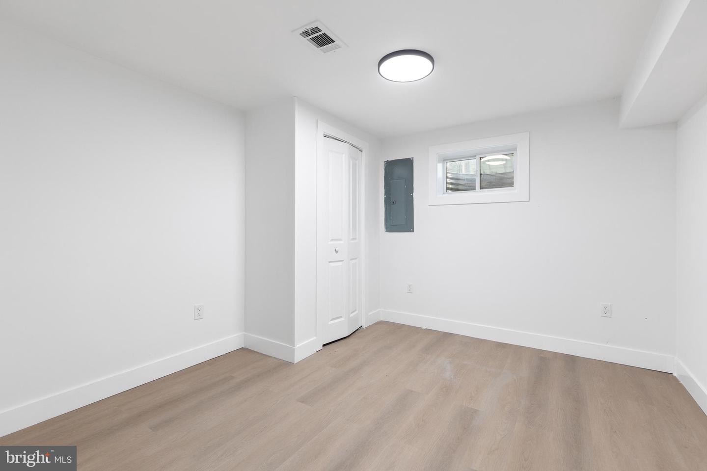 5505 Barker Pl Property Photo 25