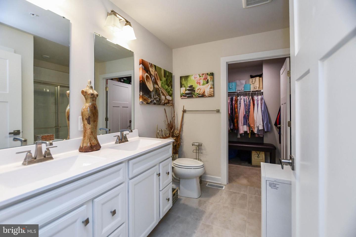 14365 Longhouse Loop Property Photo 13