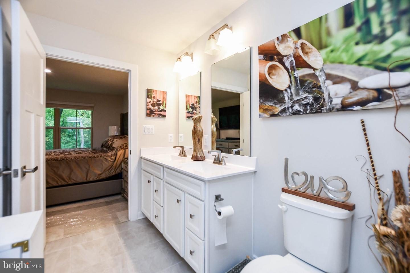 14365 Longhouse Loop Property Photo 14